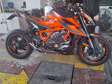 Ktm superduke r 1290, 0 sinistri