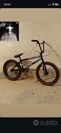 Bmx freestyle fiend