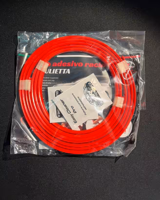Profilo Rosso Adesivo Alfa Giulietta, ant + post