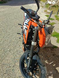 KTM Duke 2016