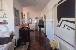Attico / Mansarda di 130 m² con 4 locali a Seravez