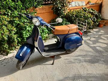 Piaggio Vespa 150 GTS