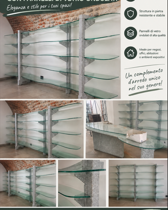 Scaffale in pietra con vetri ondulati