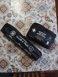 Triangolo emergenza + kit primo soccorso auto comp