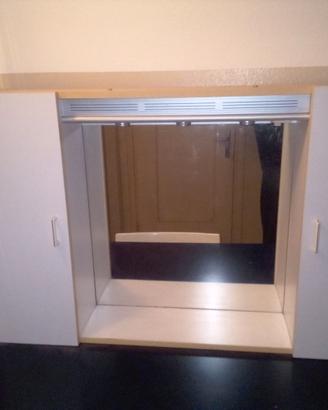 Specchio con mobile bagno