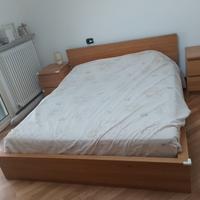 Letto, doghe reclinabili + comodini Serie Malm 
