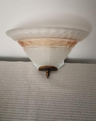 lampada applique in vetro satinato