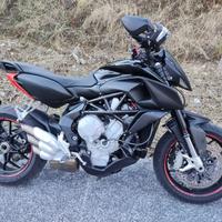 MV Agusta Rivale 800 - 2013 - SOLO 13.000 km