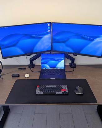 BenQ PD2705Q 27" QHD USB-C (1/2)