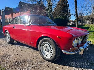 Alfa Romeo GT 2000 Veloce
