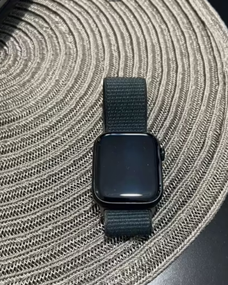 Apple Watch Series 9 45mm GPS + Cellular