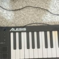 Midi Keyboard Alesis V25 + cavo USB