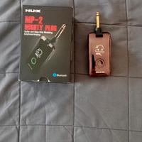 Mini amplificatore per chitarra e basso 