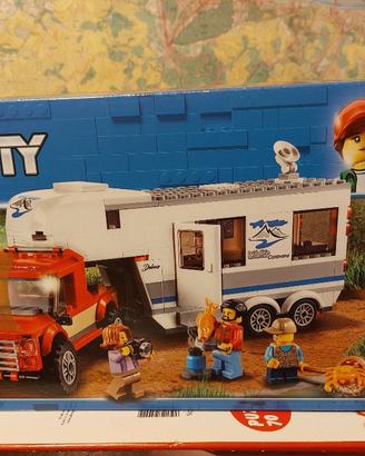 Pickup e Caravan Lego City 60182