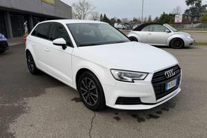 AUDI A3 SPB 1.6 TDI 116 CV Business