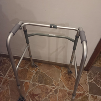Deambulatore anziani