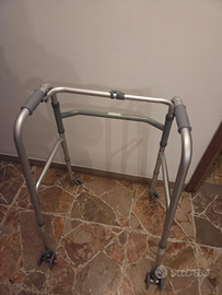Deambulatore anziani