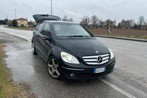 Mercedes Classe B