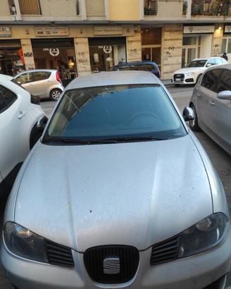 Seat Ibiza 1200 disponibile per permuta!!!