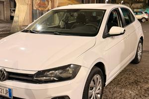Volkswagen Polo 2017 1.0 Benzina