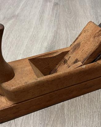 Pialla in legno