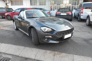 Fiat 124 Spider