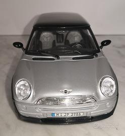 MINI COOPER (2001), 1/24 BURAGO