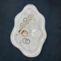 Vassoio in resina atossica a forma di nuvola