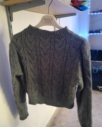 Maglione a trecce grigio cropped