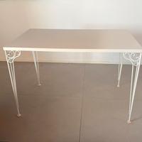 Scrivania Ikea bianco latte