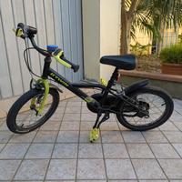 Bici Bambino 4-6anni Btwin 500 Dark Hero 16pollici