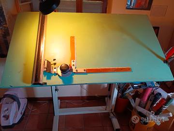 TAVOLO DA DISEGNO