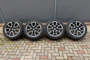 Ruote complete 19 pollici 245/45 R19 BMW X1 U11
