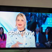 Televisore LG Smart TV WiFi 32 pollici full HD led