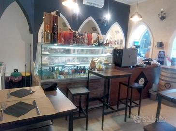 Attività su strada Principale