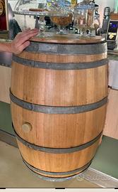 Botte VINO in rovere modificata per banco tavolo