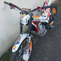 Trial Montesa Cota 301 4RT Repsol Race Replica