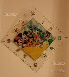 Orologio artigianale fatto a mano in vetro