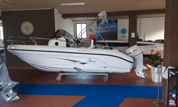 Ranieri International Shadow 19 + Honda 100 CV