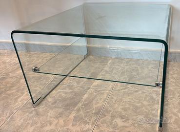 Tavolino 60x60 cm in vetro trasparente con ripiano