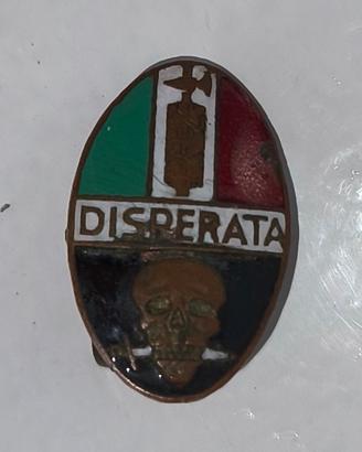 Militaria Distintivo smaltato squadra Disperat i