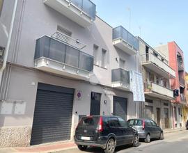 MONOLOCALE A BARLETTA