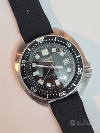 Seiko Capitan Willard " Homage " 6105 8110 Nh35