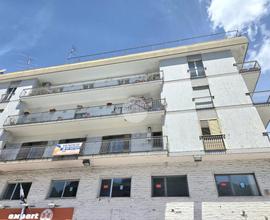 6 LOCALI A NAPOLI