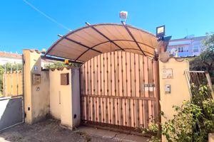 Loft indipendente c/2 - via tirso, carbonia