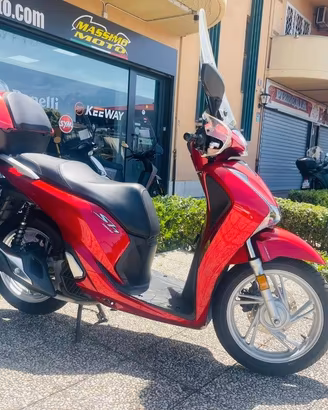 HONDA SH 150 TUTTO INCLUSO ANCHE PASSAGGIO! MINI