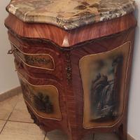 Elegante mobile in massello finitura bois de rose