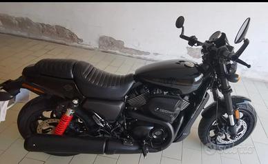 Harley-Davidson Street Rod - 2017