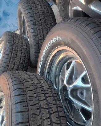 Cerchi e gomme ford mustang