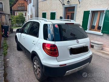 Fiat Sedici 4x4 del 2012 con 38226 km.